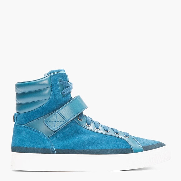 diesel hi top sneakers